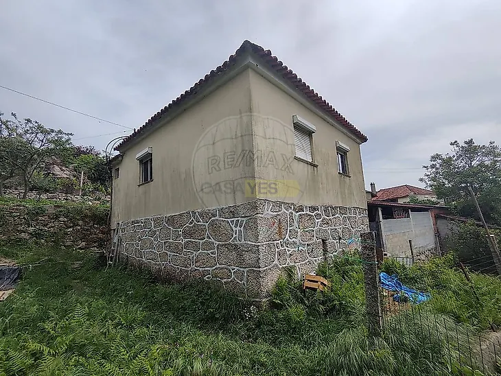 main-listing-picture-0