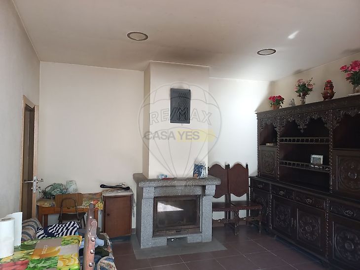 main-listing-picture-0