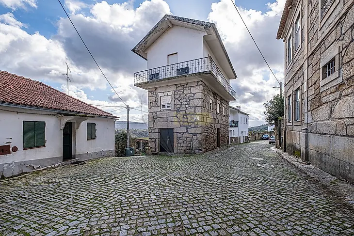 main-listing-picture-0