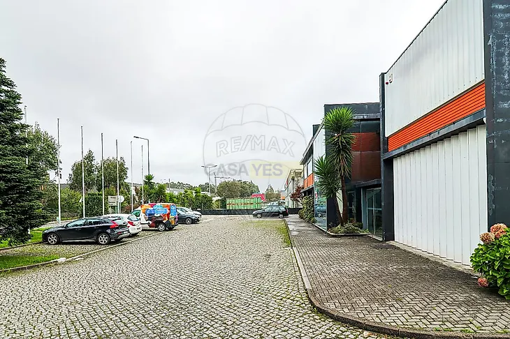 main-listing-picture-0