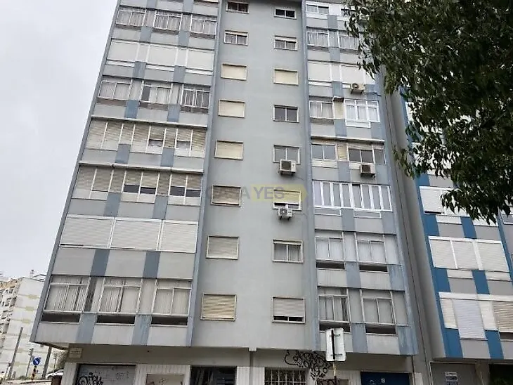 main-listing-picture-0