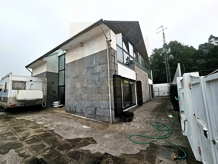 main-listing-picture-0