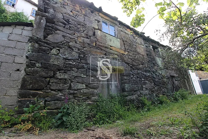 main-listing-picture-0