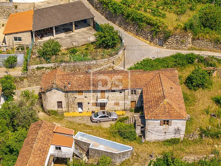 main-listing-picture-0