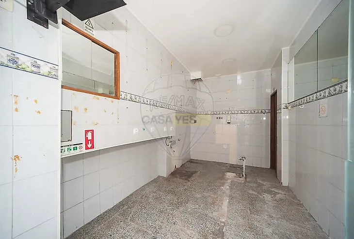 main-listing-picture-0