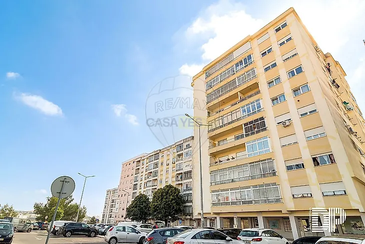 main-listing-picture-0