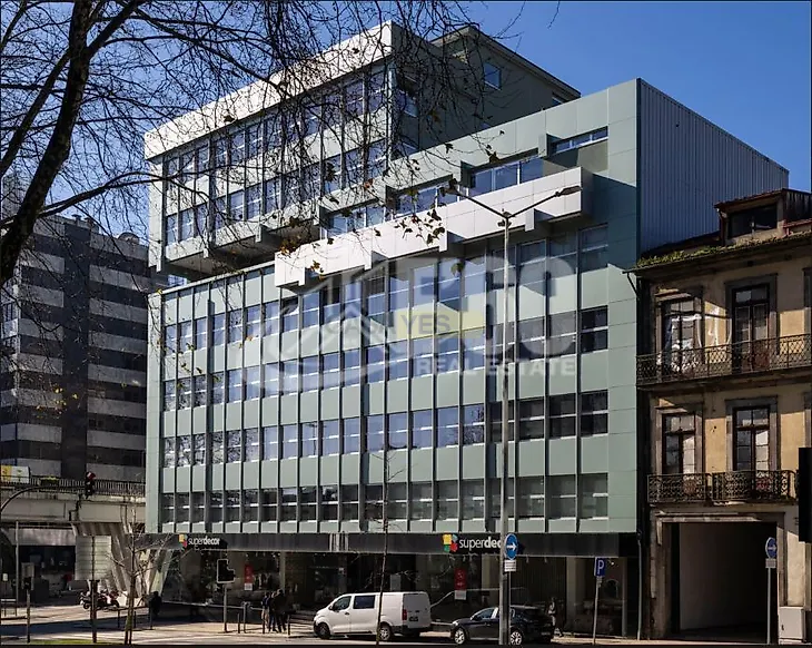 main-listing-picture-0