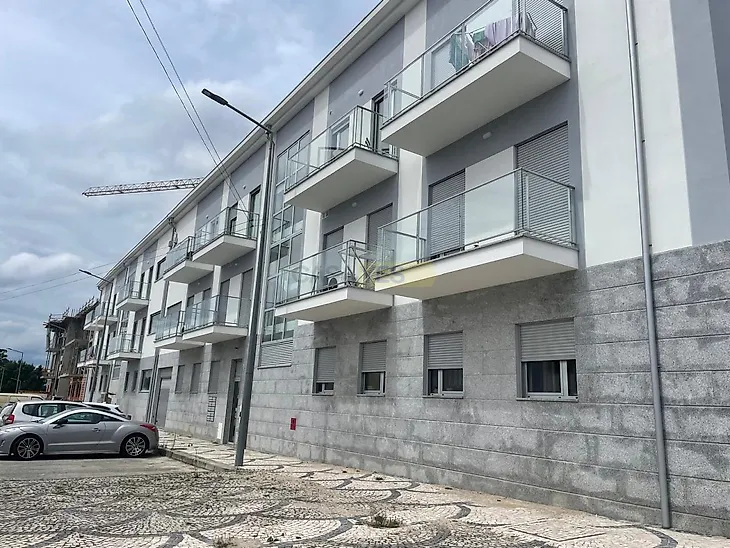 main-listing-picture-0
