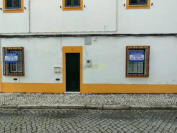 main-listing-picture-0