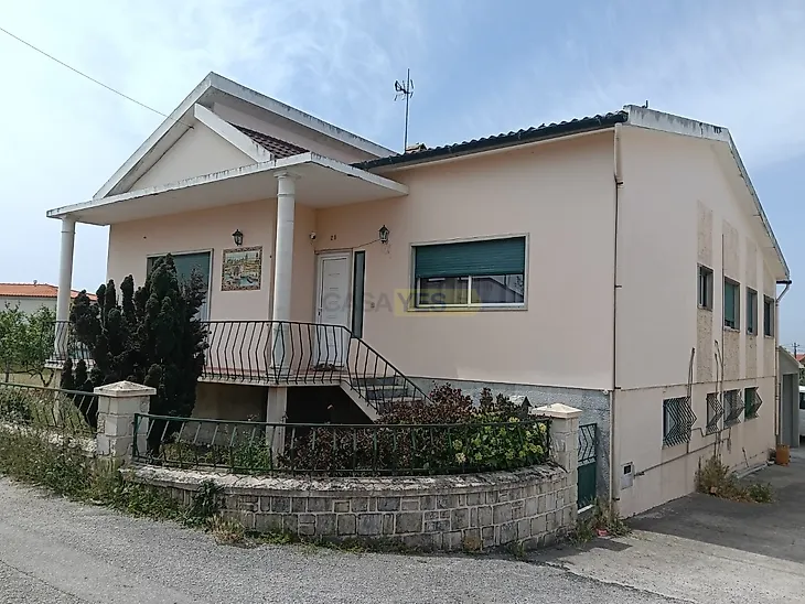 main-listing-picture-0