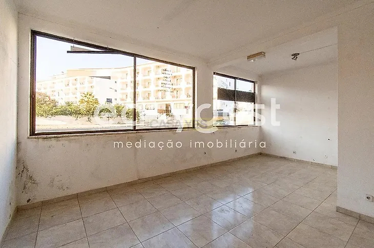 main-listing-picture-0