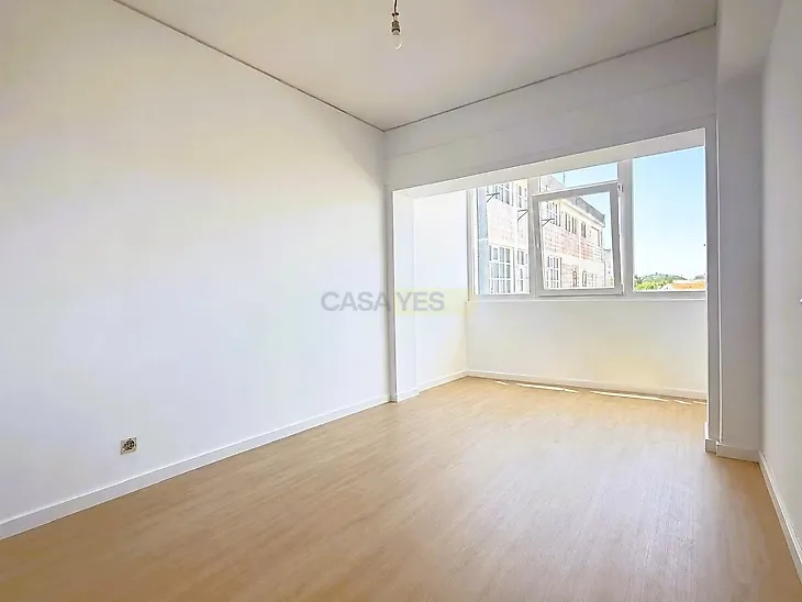 main-listing-picture-0
