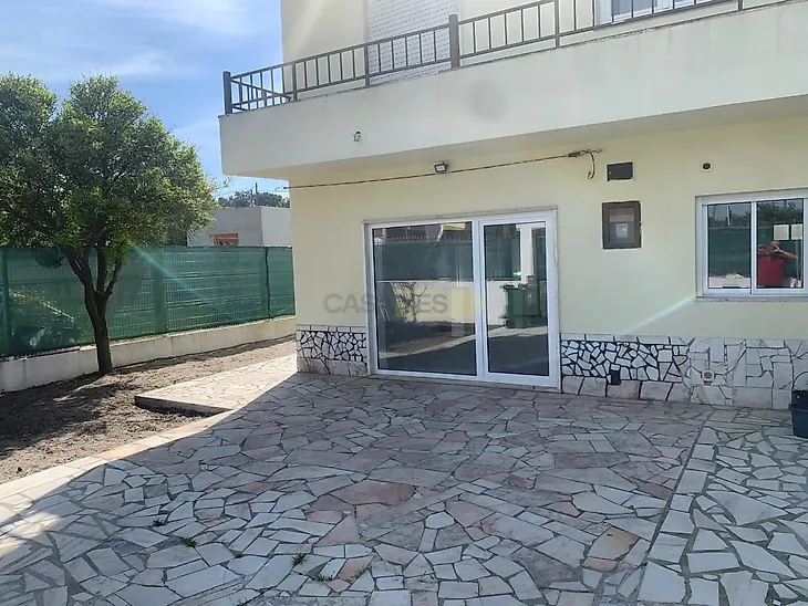 main-listing-picture-0