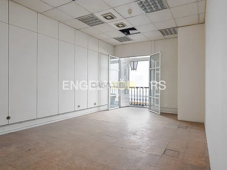 main-listing-picture-0