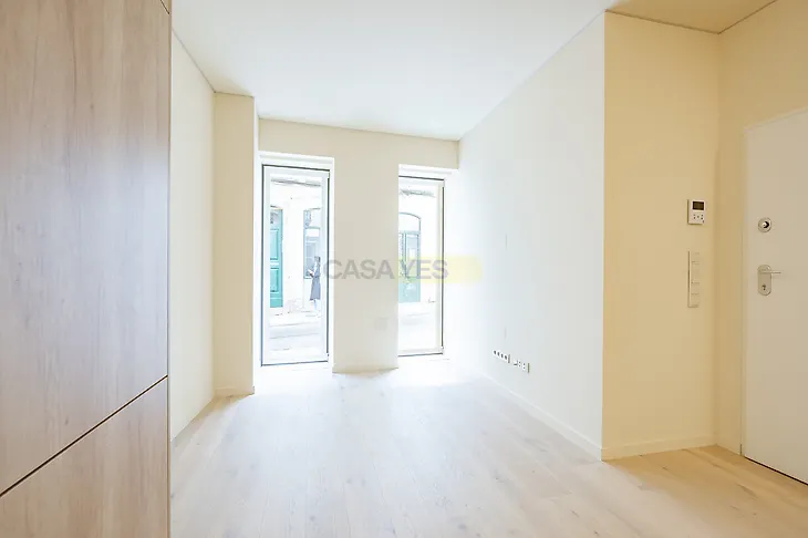 main-listing-picture-0