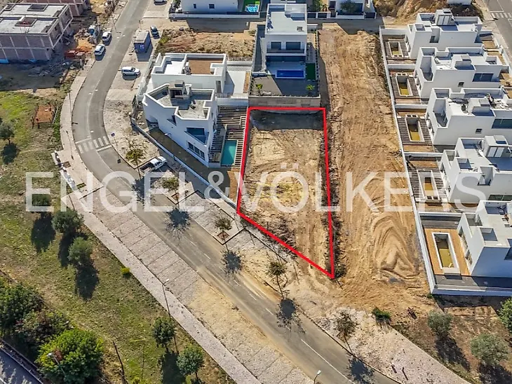 main-listing-picture-0