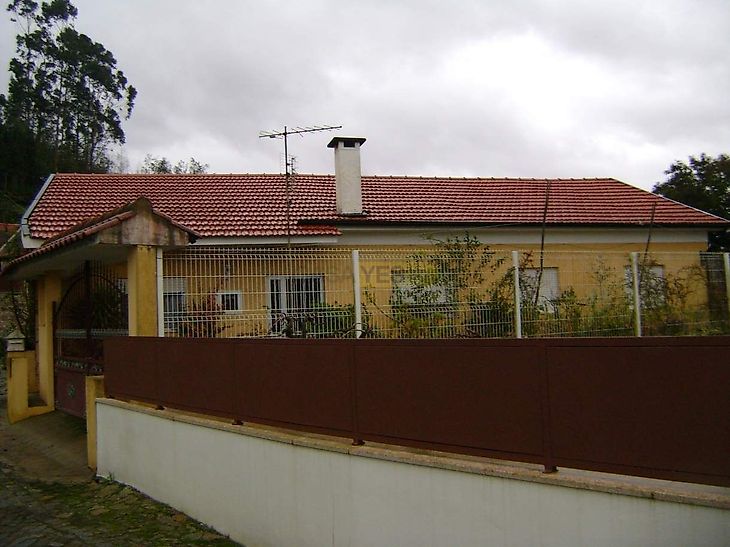 main-listing-picture-0