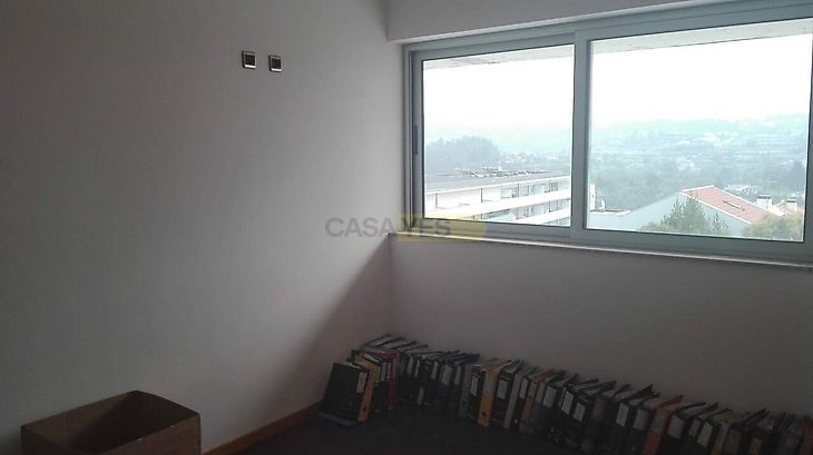 main-listing-picture-0