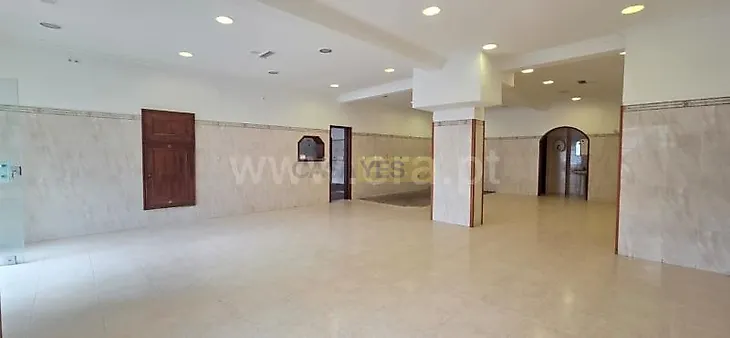 main-listing-picture-0
