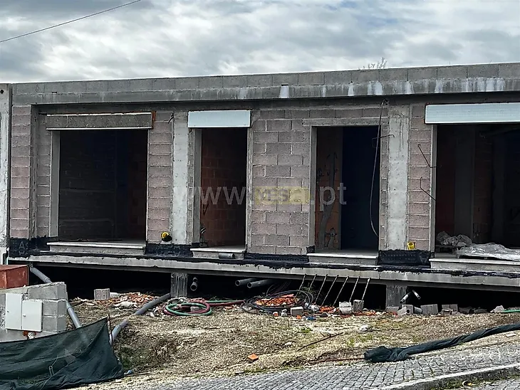 main-listing-picture-0