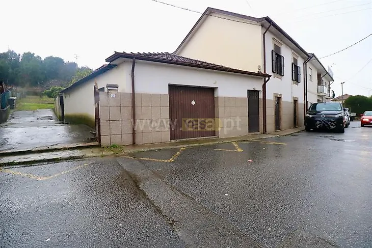 main-listing-picture-0