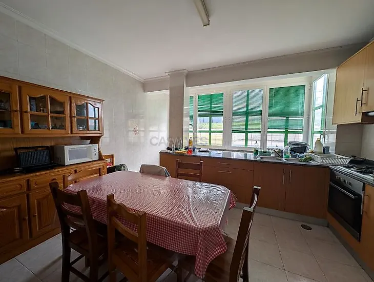 main-listing-picture-0
