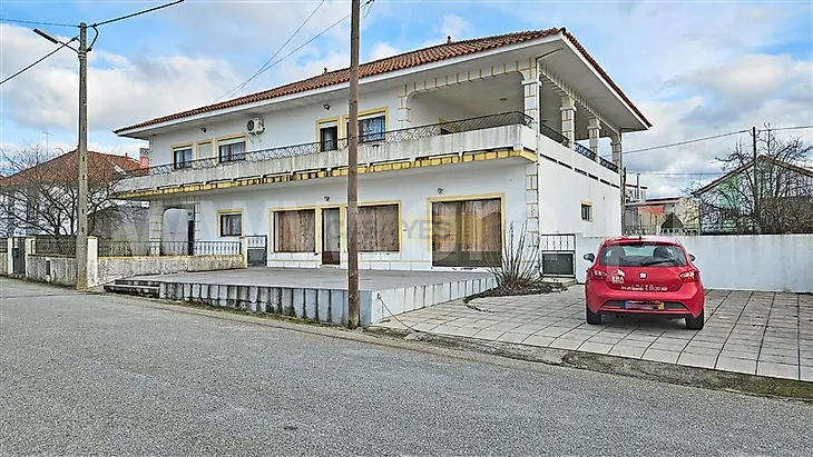 main-listing-picture-0