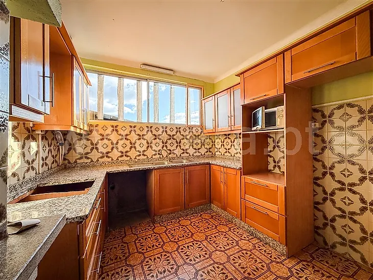main-listing-picture-0