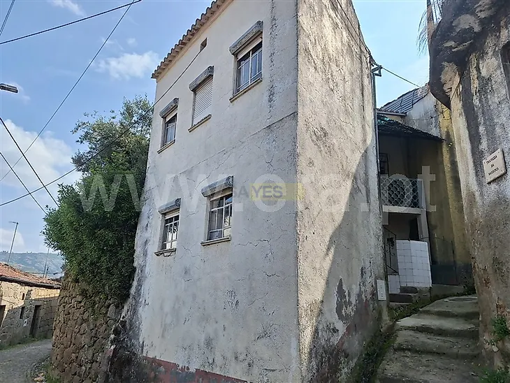 main-listing-picture-0