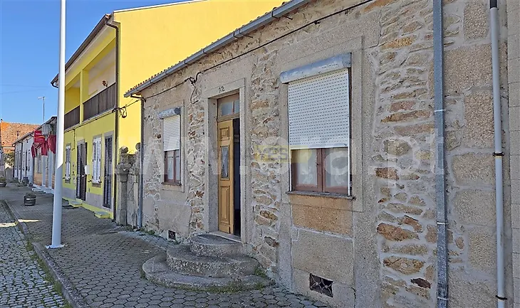 main-listing-picture-0