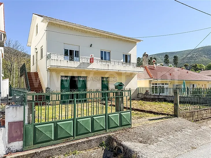 main-listing-picture-0