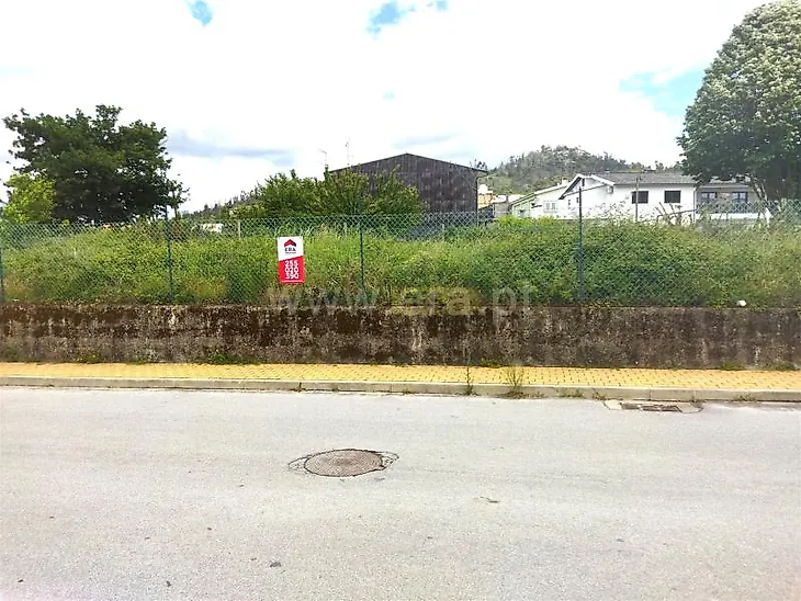 main-listing-picture-0