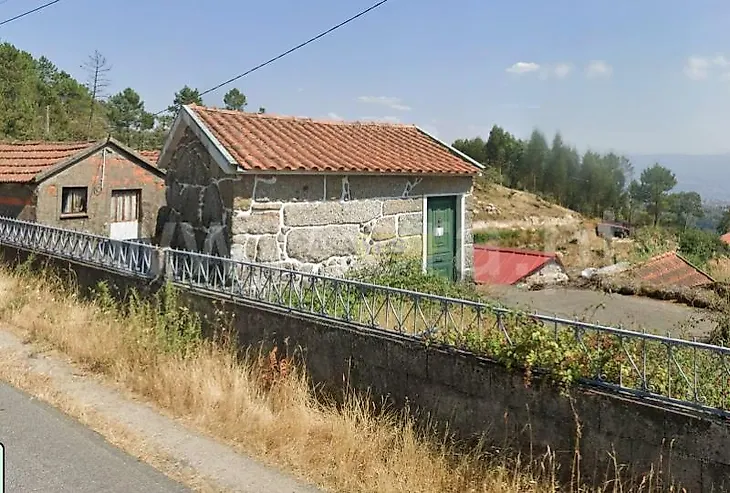 main-listing-picture-0