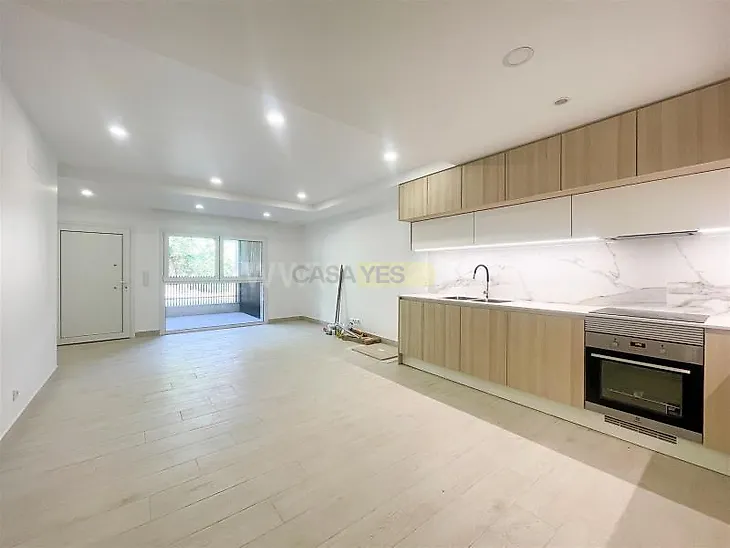 main-listing-picture-0