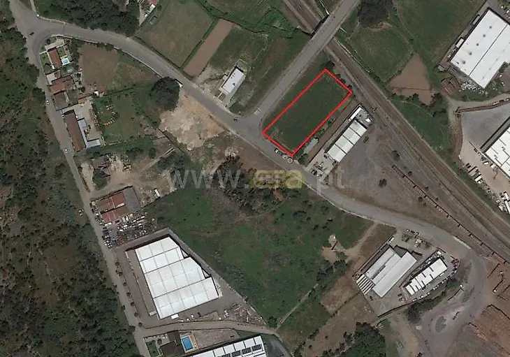 main-listing-picture-0