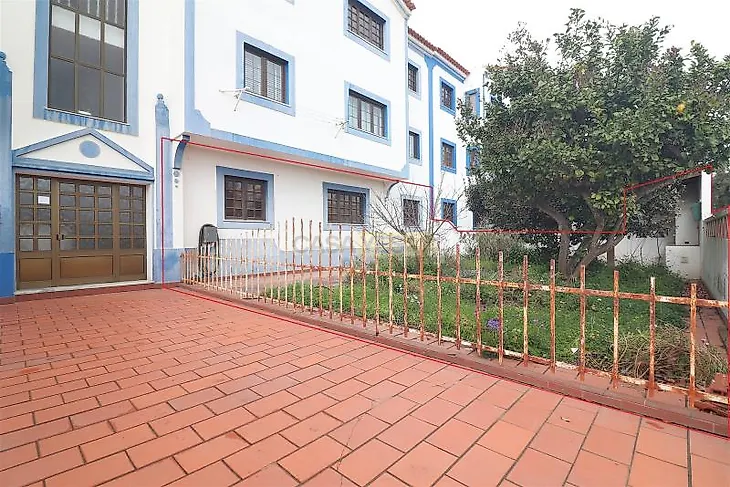 main-listing-picture-0