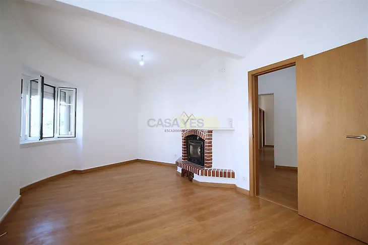main-listing-picture-0