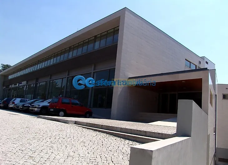 main-listing-picture-0