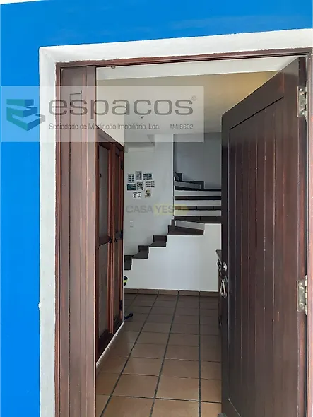 main-listing-picture-0