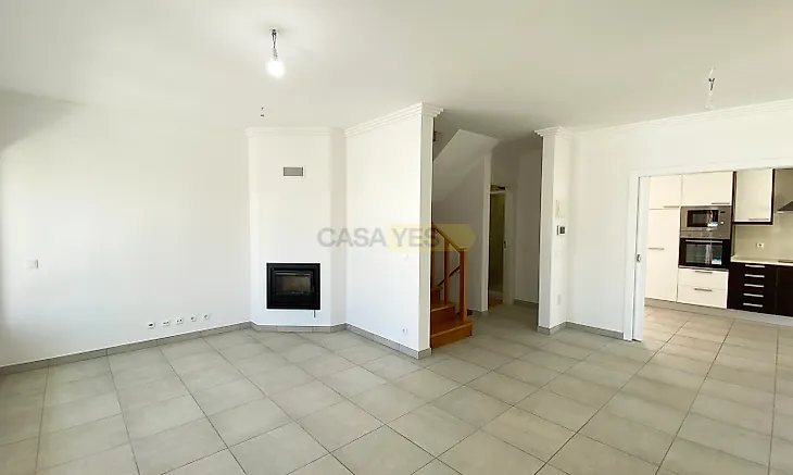 main-listing-picture-0