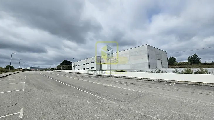 main-listing-picture-0