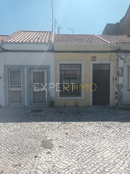 main-listing-picture-0