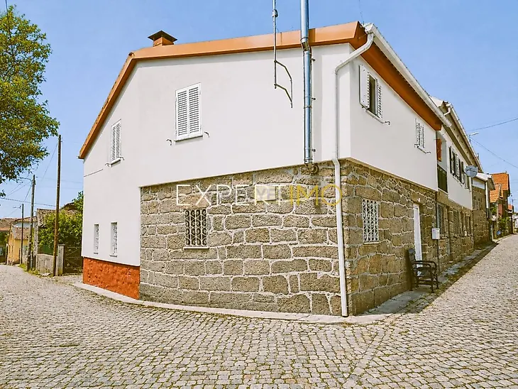 main-listing-picture-0