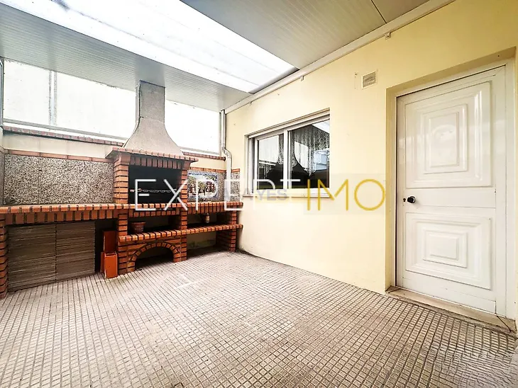 main-listing-picture-0
