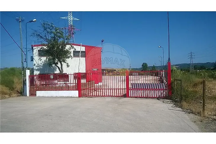 main-listing-picture-0