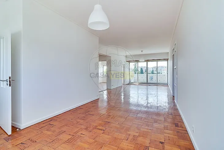 main-listing-picture-0