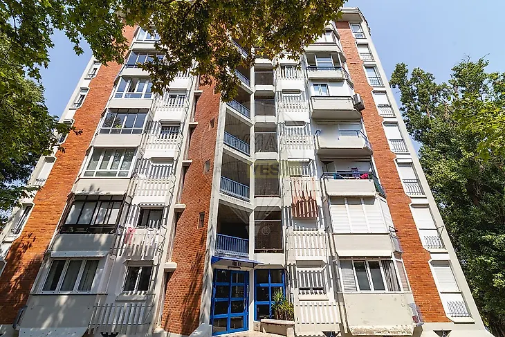 main-listing-picture-0