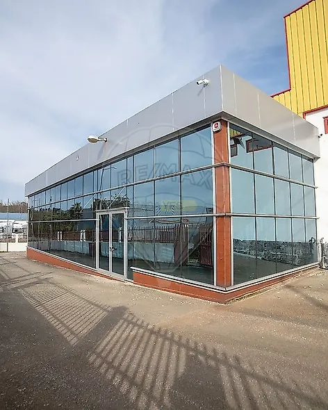 main-listing-picture-0