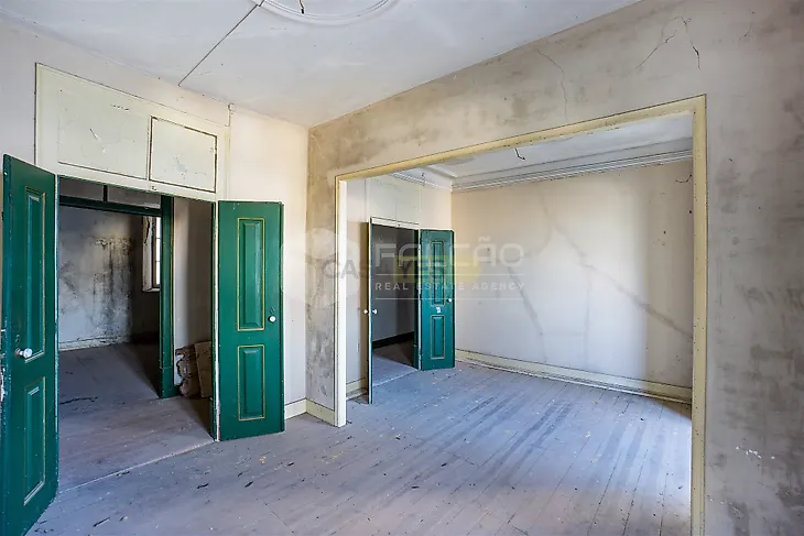 main-listing-picture-0