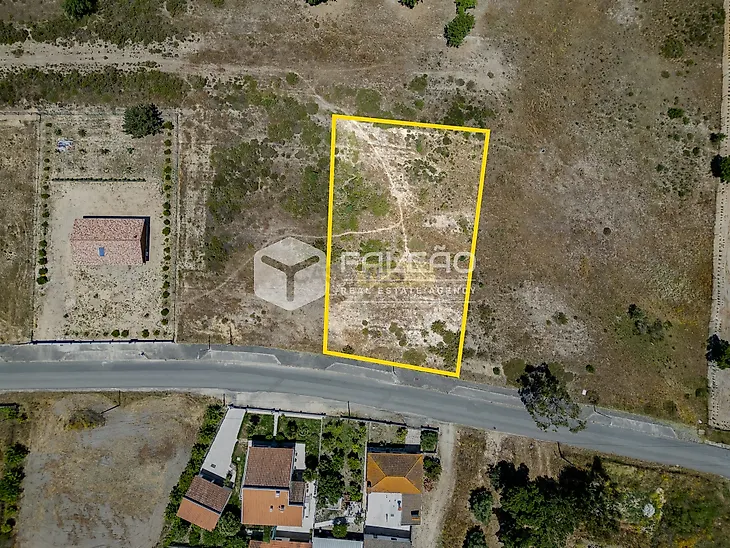 main-listing-picture-0